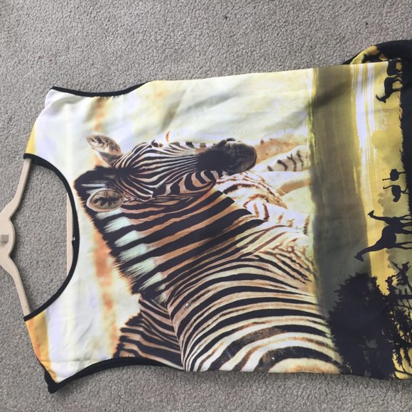 Out of Africa top - Picture 2 of 4